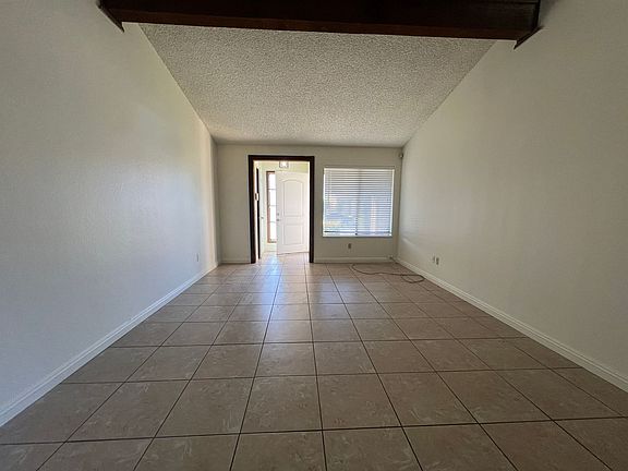 4th image of 7665 Canyon Woods Ct