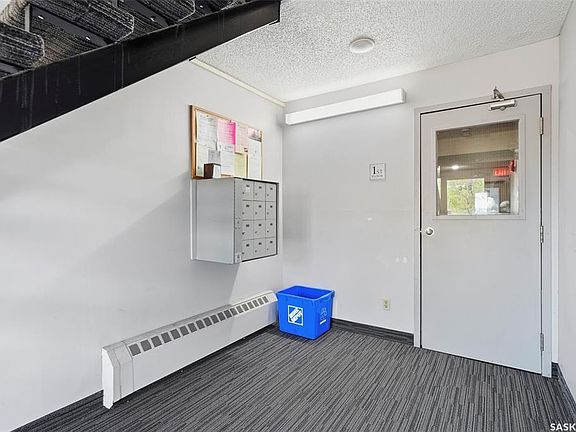 3rd image of UNIT 202-345 Kingsmere BOULEVARD