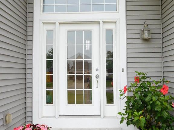 2nd image of 1455 Hillridge Way