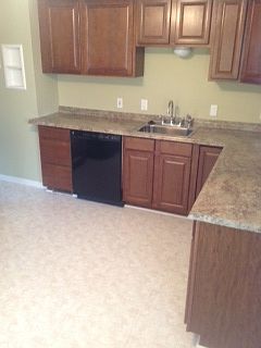4th image of 5954 Helen St