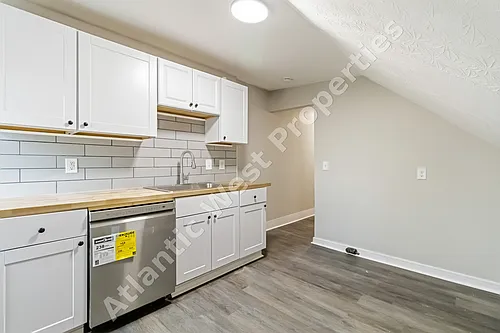 1512 Blair Ave Photo 1
