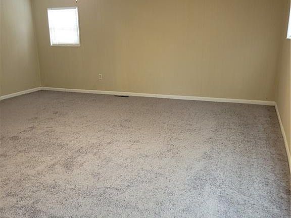 3rd image of 2530 S 52nd St