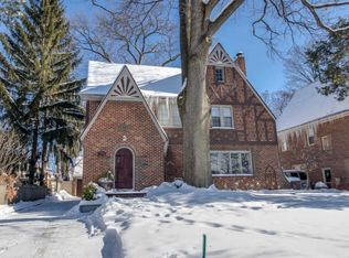 1134 Iroquois Dr SE, Grand Rapids, MI 49506