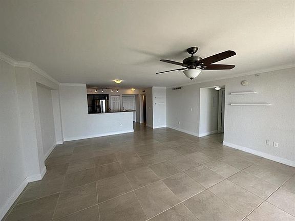 4th image of 1801 N Flagler Dr APT 701