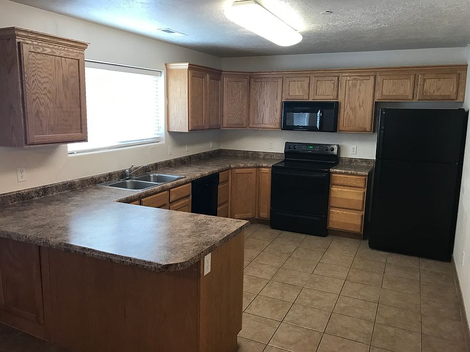 2nd image of 967 S 170 W APT 1