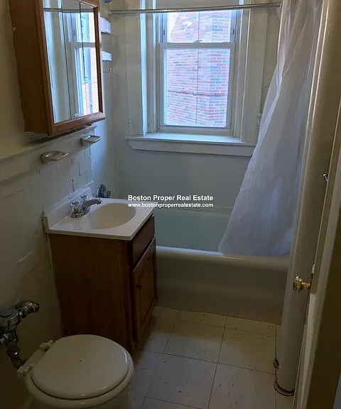 1109 Boylston St #6 — Photo 6