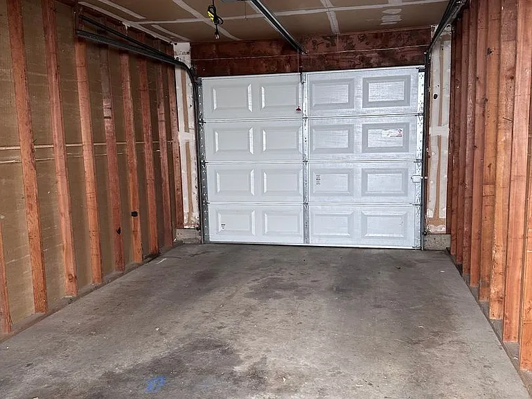 607 SE 121st Ave #39 — Photo 29