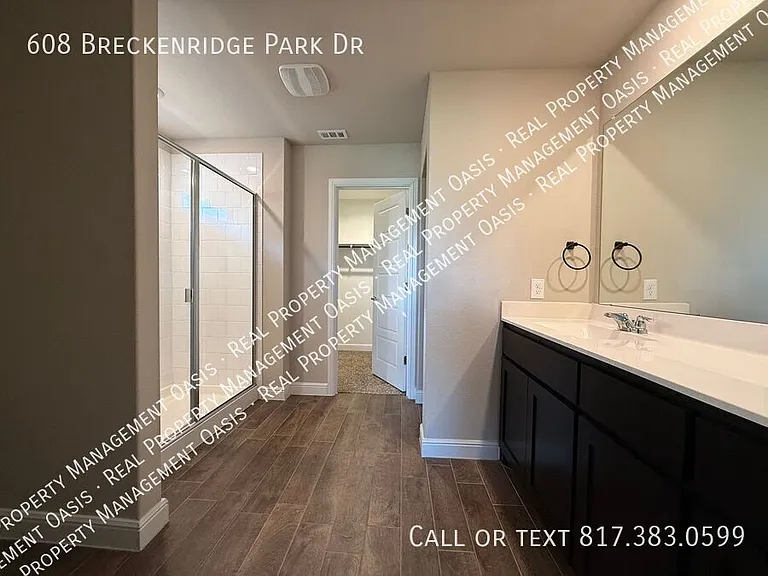 608 Breckenridge Park Dr — Photo 14