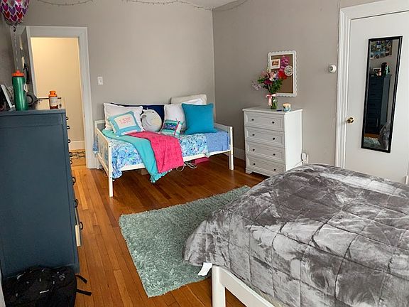 3rd image of 1 Ashford Ct #301