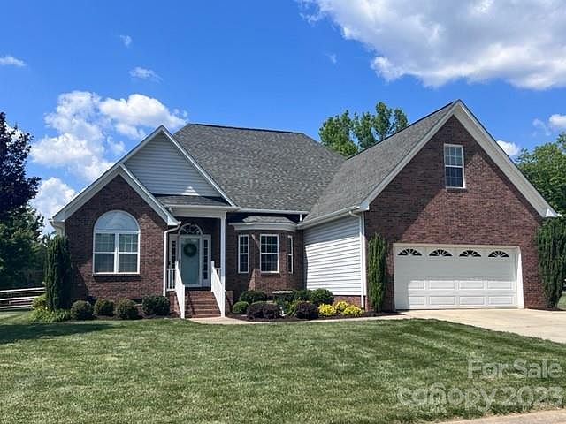 1st image of 7000 Highland Way