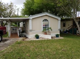 192 Leafy Ln, San Antonio, TX 78233