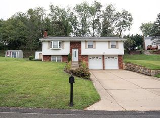 200 Lakeside Dr, Mc Kees Rocks, PA 15136