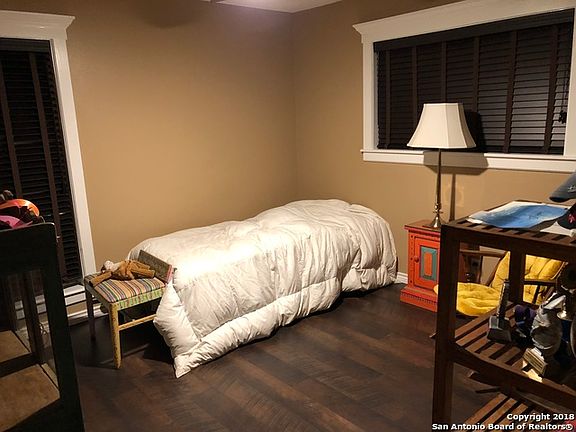 3rd image of 148 Garrapata Ln