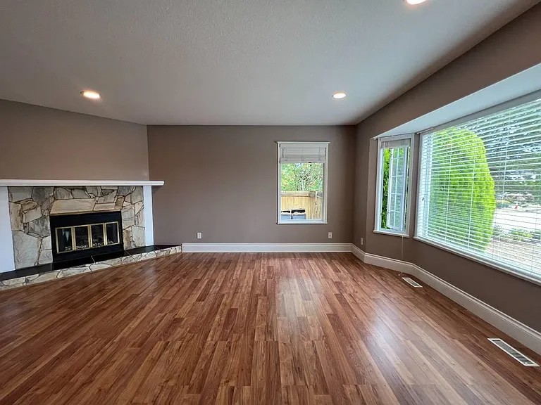 12169 Cherrywood Dr — Photo 4