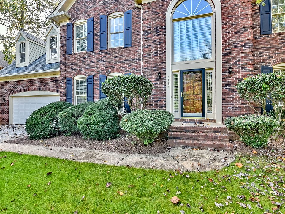1st image of 15304 Rush Lake Ln