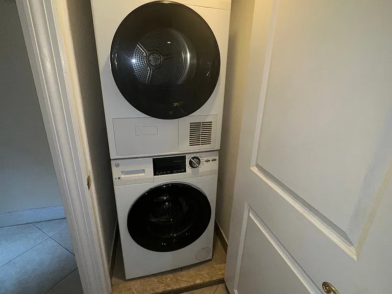 353 W End Ave #1 — Photo 8