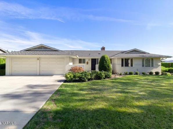 203 N 70th Ave, Yakima, WA 98908