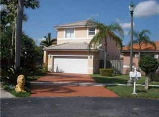 16169 SW 68th Ter, Miami, FL 33193