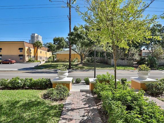 3rd image of 3617 S Macdill Ave