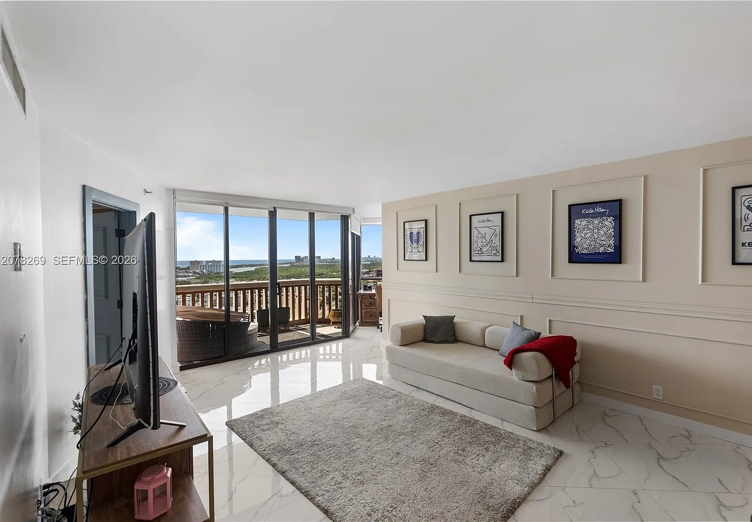 1000 Isl Blvd Williams Is — Photo 2