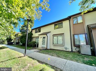 22 Fitzwatertown Rd UNIT D8, Willow Grove, PA 19090