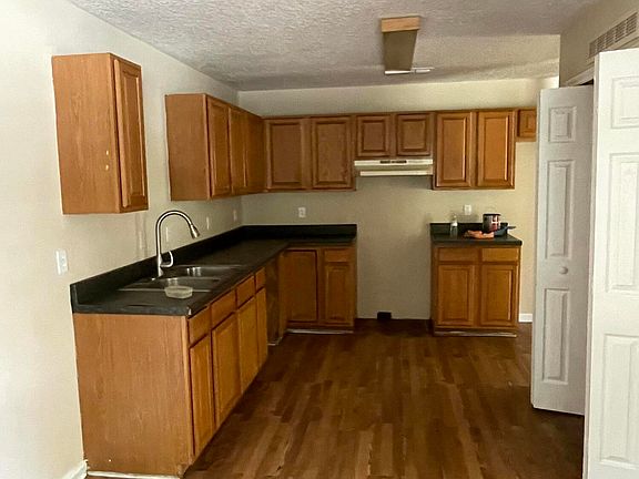 5th image of 3806 PERRY Street