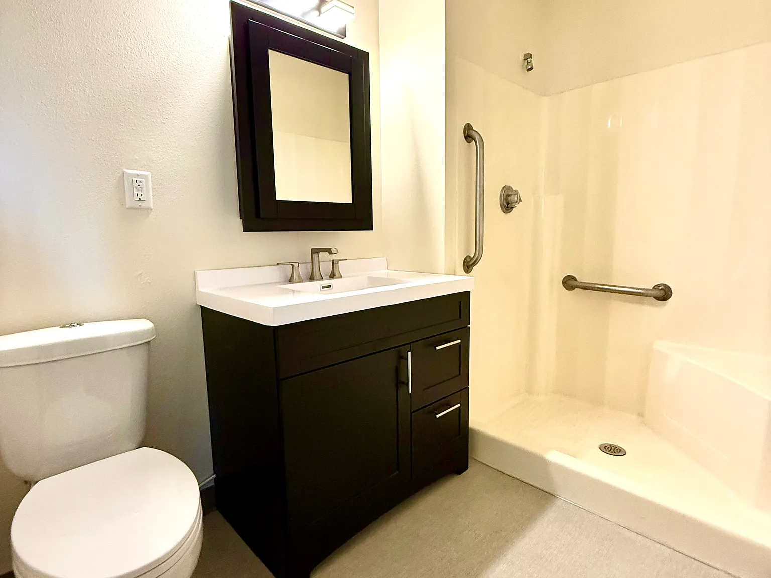 1 bed, 540 sqft, $1,155 — Photo 4