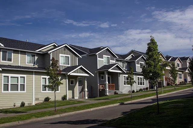 Cyrene Duplex Townhomes — Photo 16