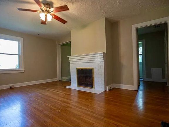 3rd image of 2826 Arbor Pl