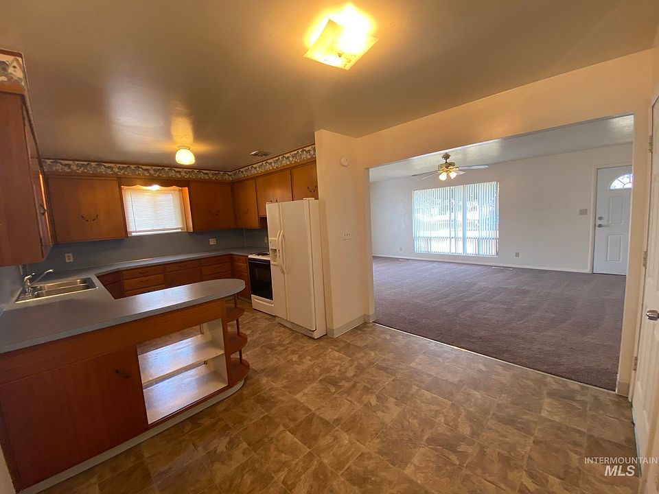 3004 College Ave Caldwell, Id, 83605 - Apartments For Rent 