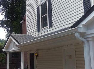 12556 Kempston Ln, Woodbridge, VA 22192