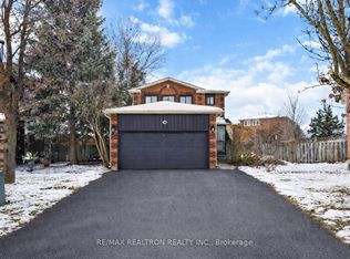 10 Norhill Ct, Richmond Hill, ON L4S 1E2