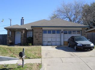 6101 Inks Lake Dr, Arlington, TX 76018