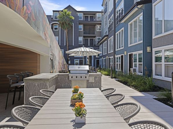 155 Andersen Dr APT 1302