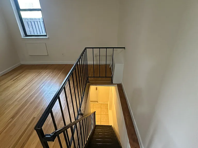 409 E 78th St #B — Photo 7