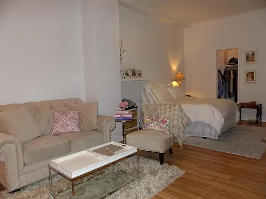 Rented by Immac Realty | media 21