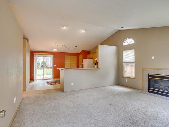 5th image of 8509 NE 14th Ln