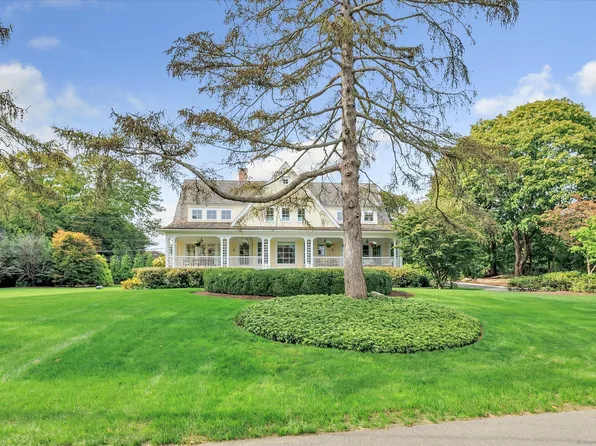 22 Burritts Landing South, Westport, CT 06880