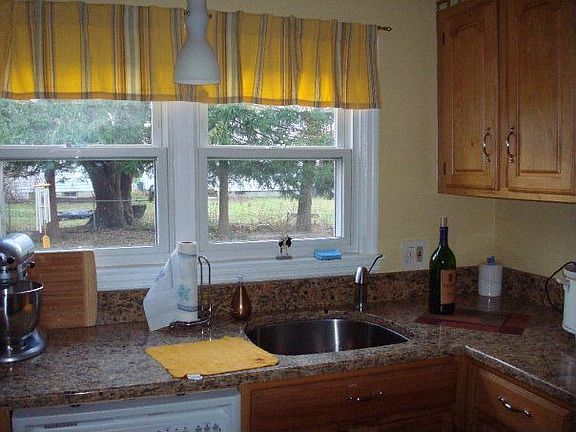 New granite counters, Fall 2009