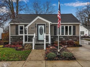 1102 Nash Rd, North Tonawanda, NY 14120