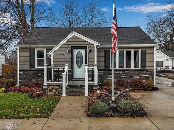 1102 Nash Rd, North Tonawanda, NY 14120