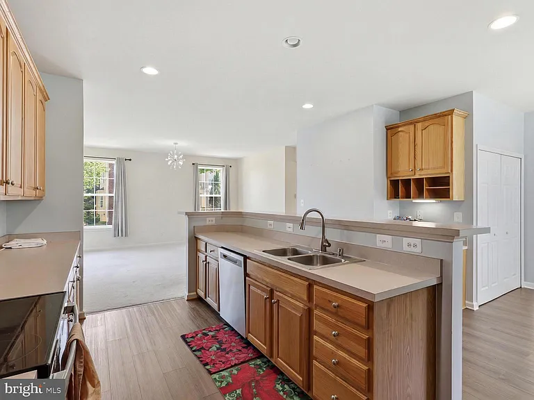 9477 Bankhead Dr — Photo 13