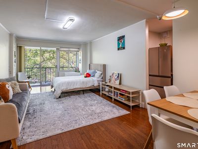 100 York Street #5L, New Haven, CT, 06511