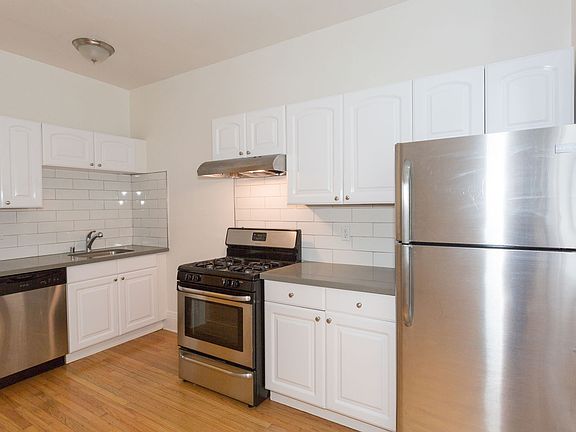 5th image of 1401 Jones St APT 208