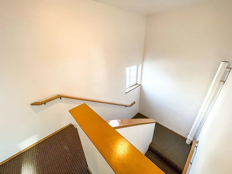 Madison Court — Photo 26