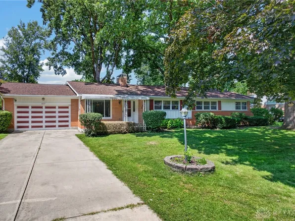 2627 Big Woods Trl, Dayton, OH 45431