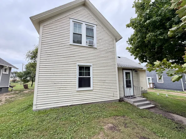 245 Laurel Ave SW, Wolsey, SD 57384