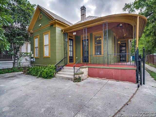 1st image of 1510 Camaron St