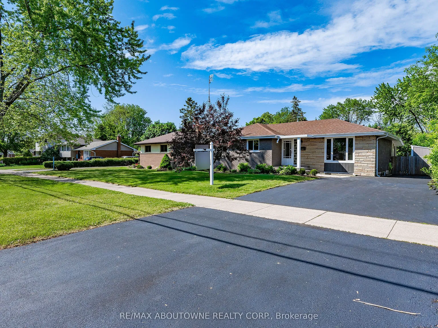 4 bed, $3,750 — Photo 3