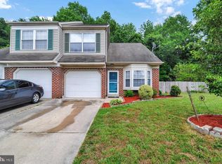 242 Grinding Wheel Dr, Dover, DE 19904